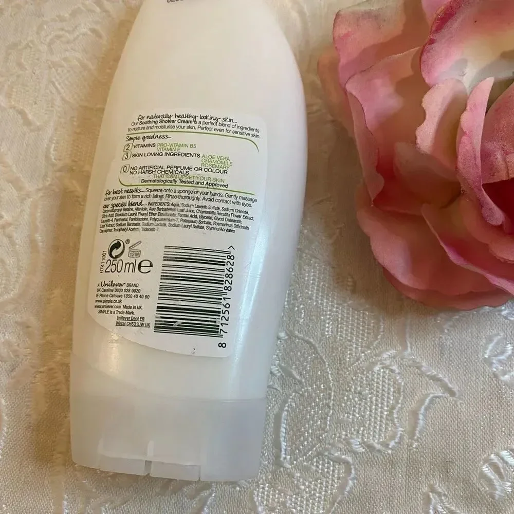 💥Simple Soothing Shower Cream with Aloe Vera